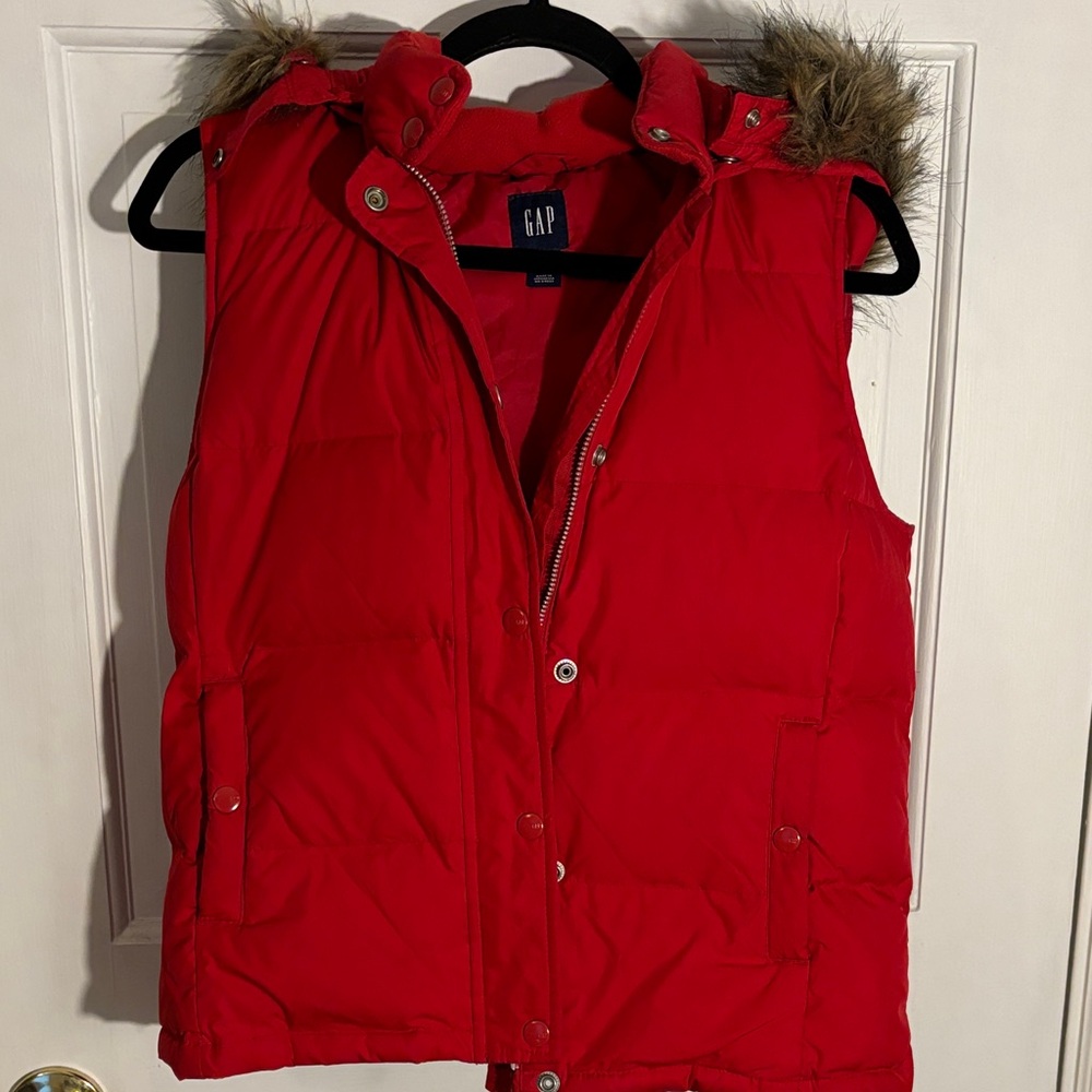GAP Vibrant Red Quilted Vest with Faux Fur Trim